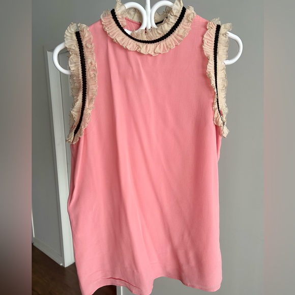 100% Authentic - New Silk Gucci Blouse with Perl Gucci Button - Picture 8 of 10